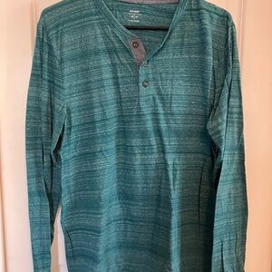 Old Navy Men's Teal Henley Shirt